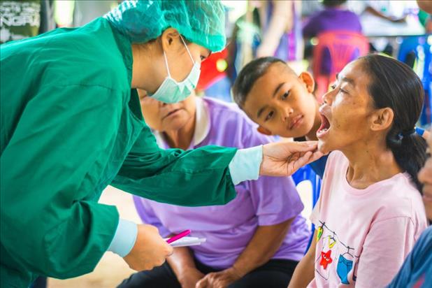 天富测速3M公司向牙科协会的贫困儿童项目捐赠牙科密封胶